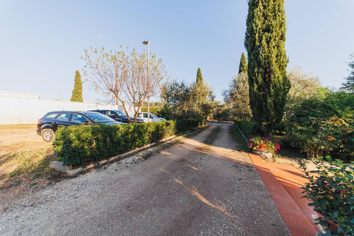 Countryhouse Gli Ulivi Модуньо Экстерьер фото